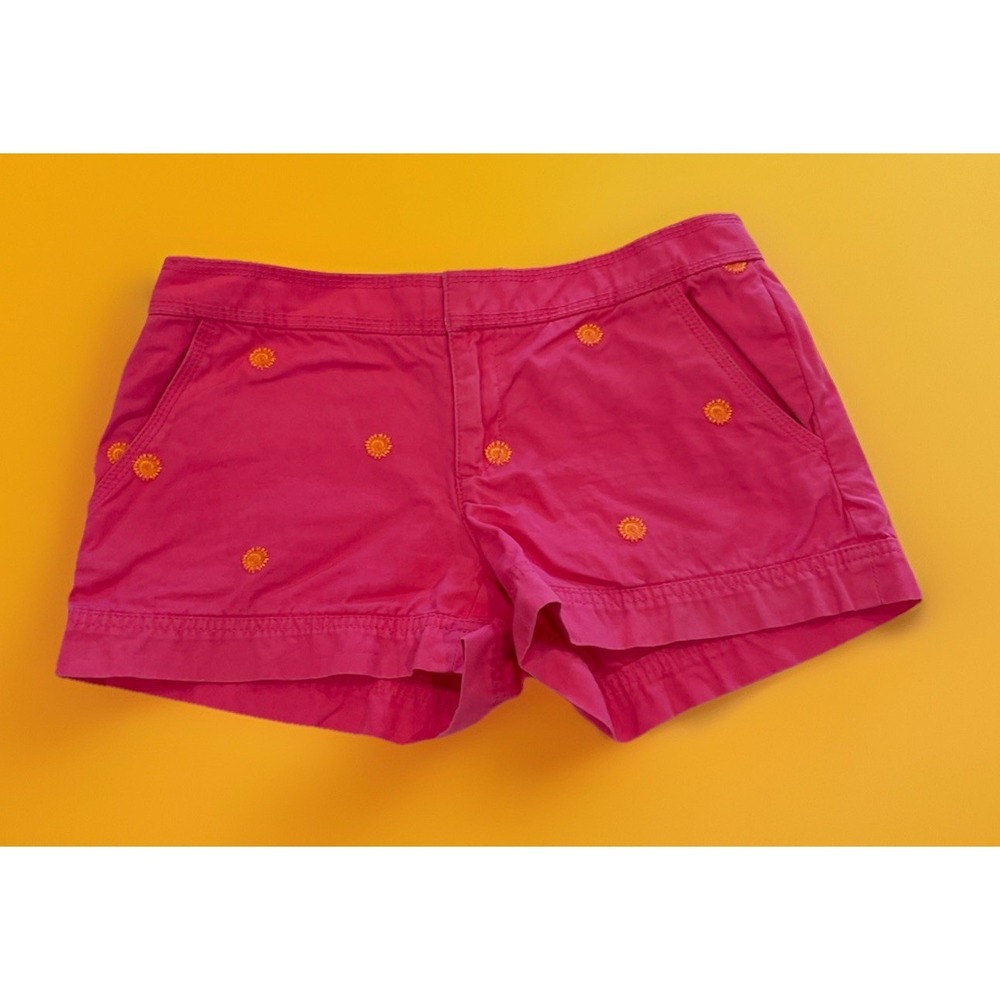 Lilly Pulitzer Pink short shorts Size 2 Embroidered Sunshine Summer RARE Beachy